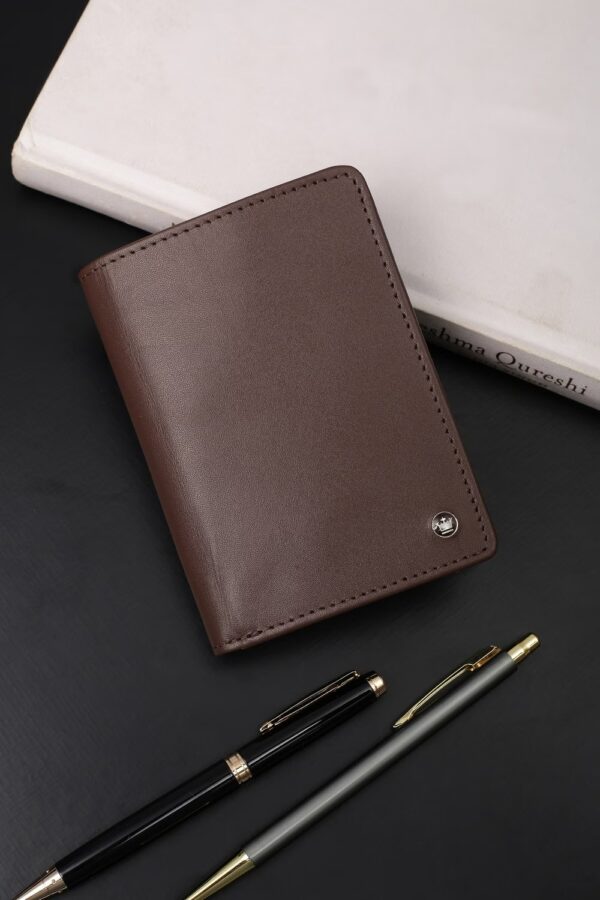 1 Carton - Louis Philippe 175 pieces Wallet (A10)